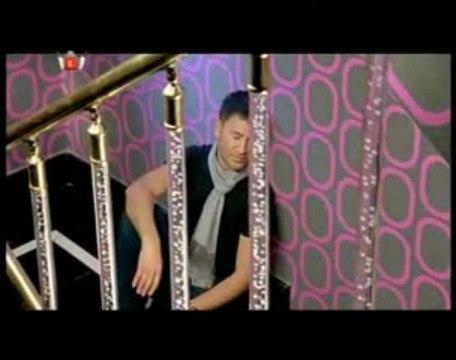 izzet Yildizhan Sen Deli misin