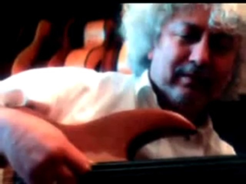 Erkan oğur pencereden kar geliyor