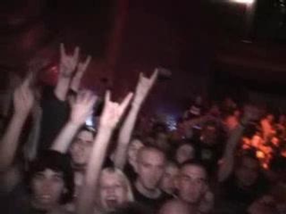 devildriver end of the line