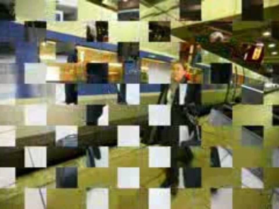 HOTESSE CREMONINI TGV