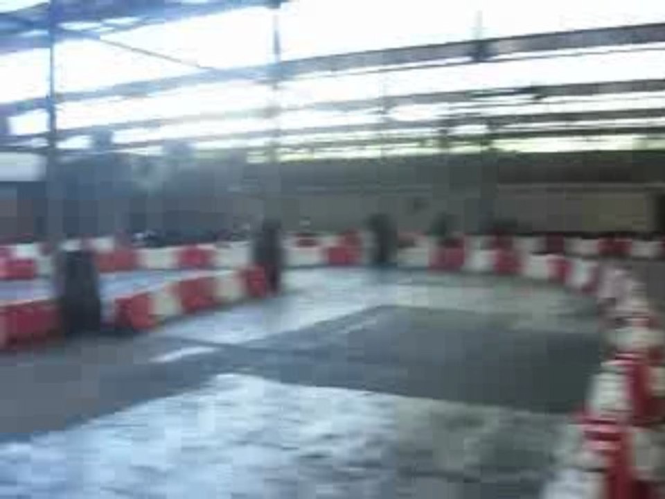 karting électrique indoor à Sablé sur Sarthe (72)