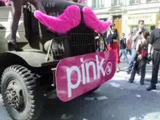PinkTV à la GayPride de Paris 2006