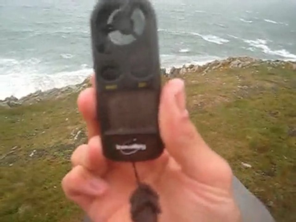 Test 1 dans le vent: Abri Olivier version 1 place