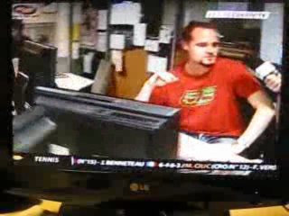 EQUIPE TV 12/11/09 CHANTE ROCH VOISINE "HELENE"