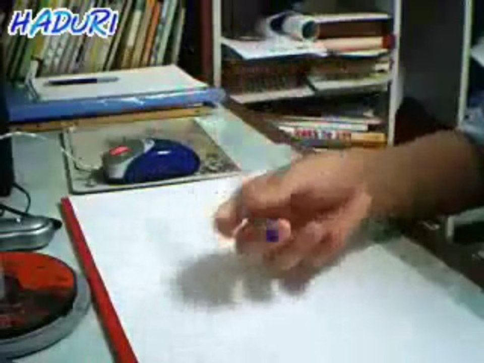 Jonglage stylo doigt