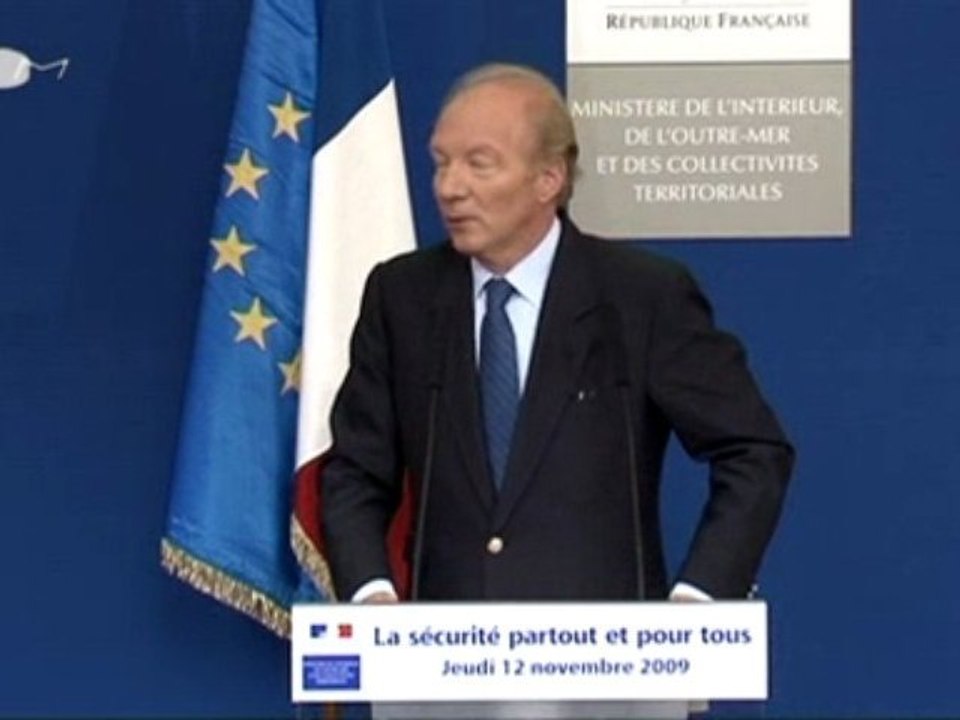 Conférence de presse sur la politique de sécurité