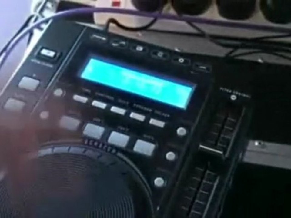 KCD400MP3 AND KHD410 TABLE TOP CD PLAYERS