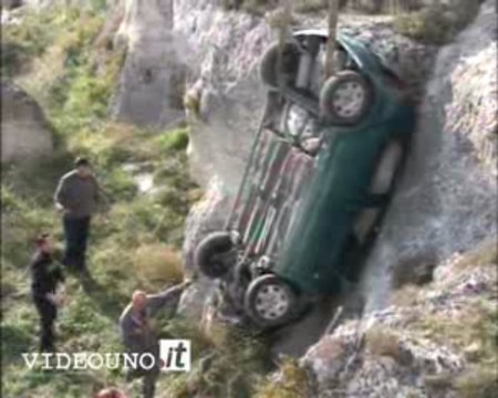 MATERA: INCIDENTE NELLA GRAVINA