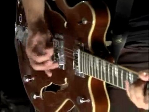 Os Pontos Negros: «Salomé» (MTV Brand:New Tapete)