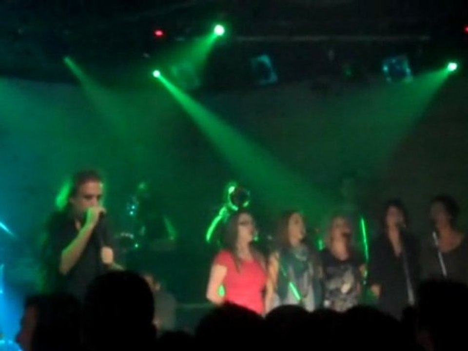 Ο ΓΙΑΝΝΗΣ ΑΓΓΕΛΑΚΑΣ ΣΤΟ BLOCK 33 LIVE 2009