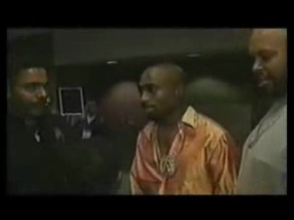 Tupac__amp__Suge_video_Mike_tyson_9-7-1996