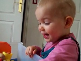 Nina et la chanson du petit papa noël