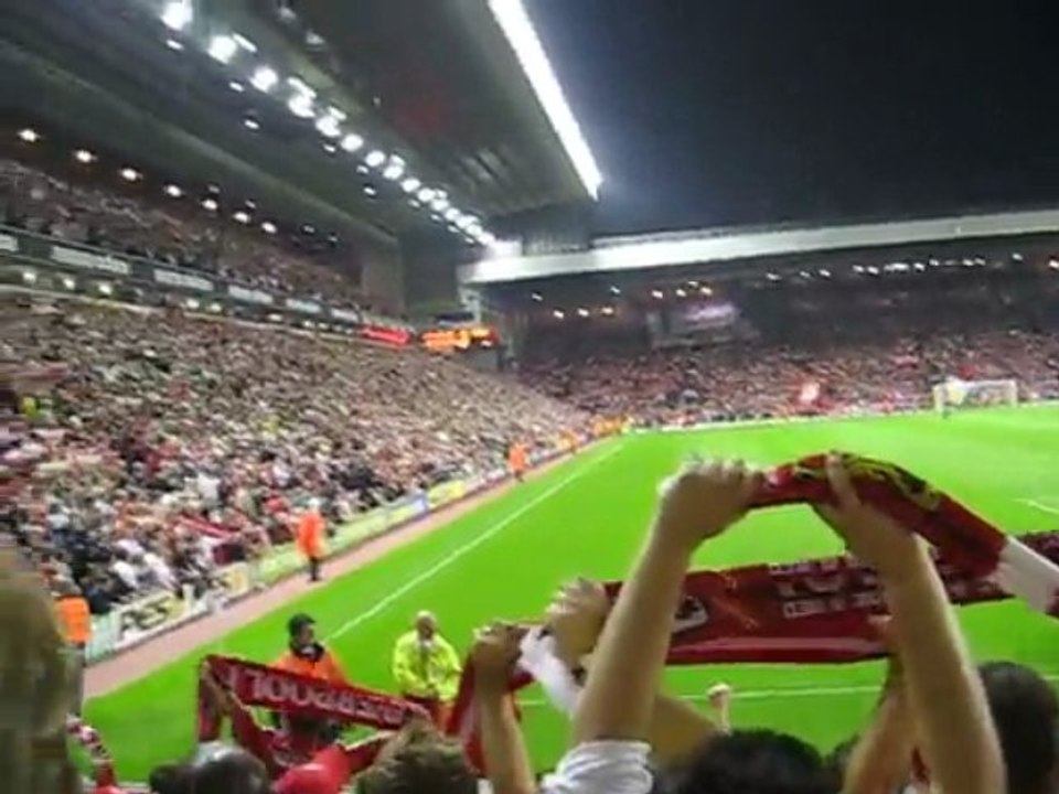 Liverpool - Newcastle : You'll never walk alone