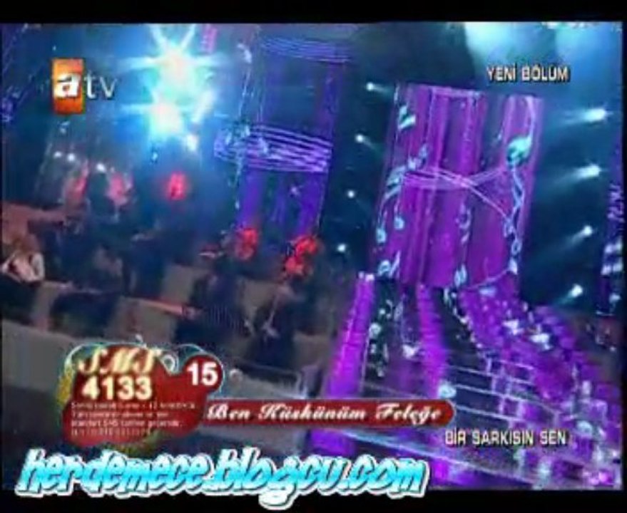 Aycan Çelik - Ben Küskünüm Feleğe