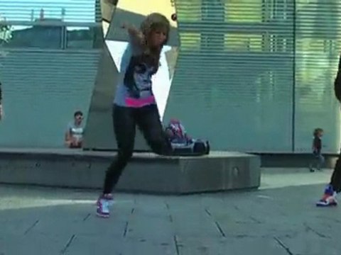 Tecktonik Let's Dance