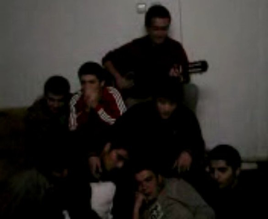 Domuz GRibine En güzel tepki BÖyle olurrr XD (HQ)