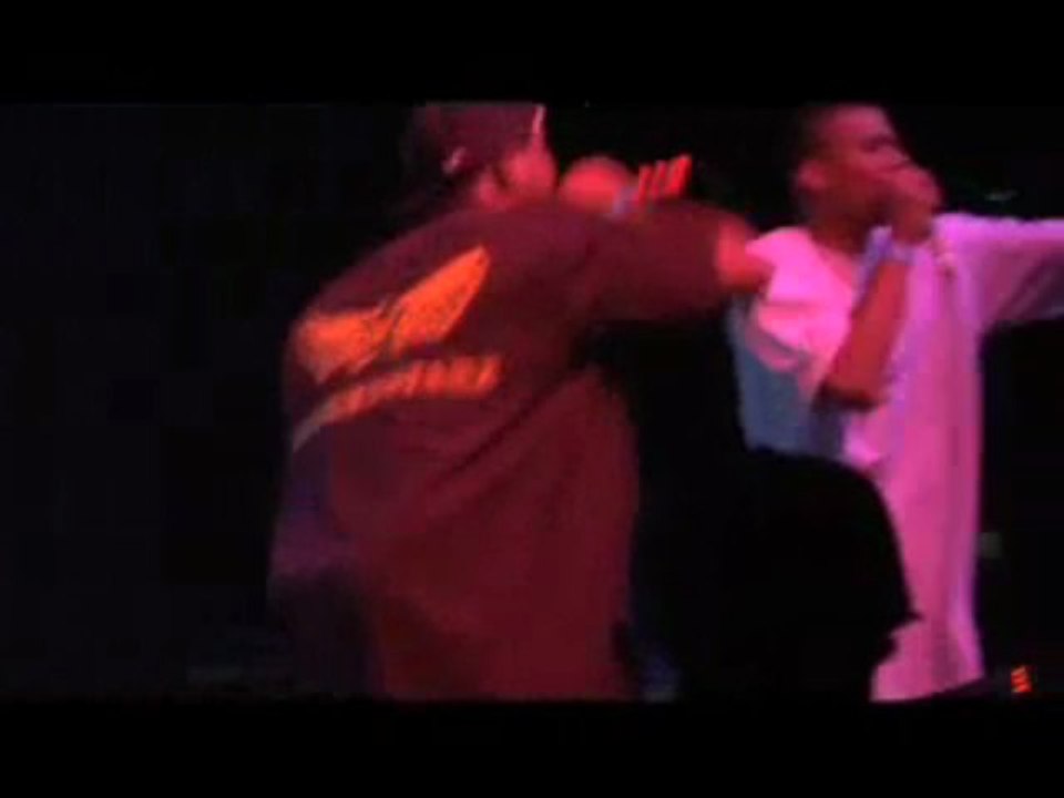 Kadeve Opening up for GZA of the Wu-Tang