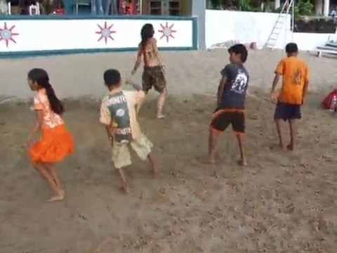 Teuf trance et enfants à goa