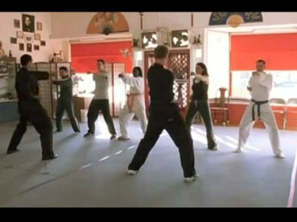 GENERIQUE CINEMA - NOVEL ROMANCE - 2006