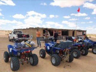 quad polaris scrambler 500 raid sahara douz tunisie