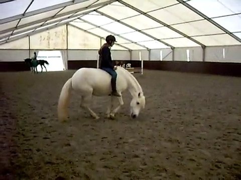 Coucher Mayoa à cheval