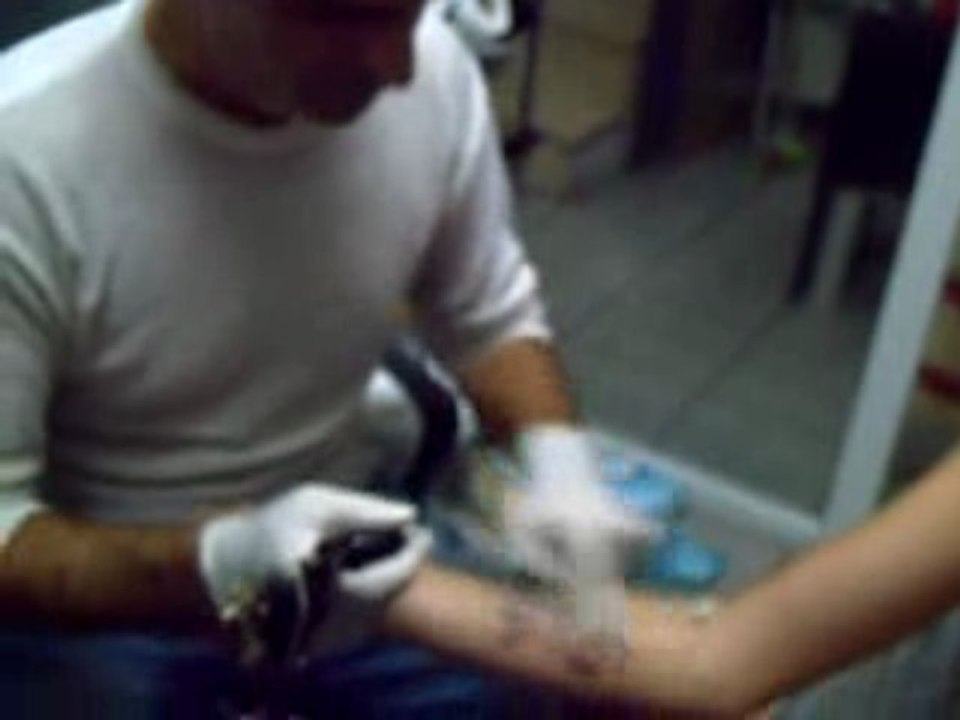 şişli PORTRE DÖVME YAPAN BEYAZKEDİ TATTOO  İSTANBUL DÖVMECİ