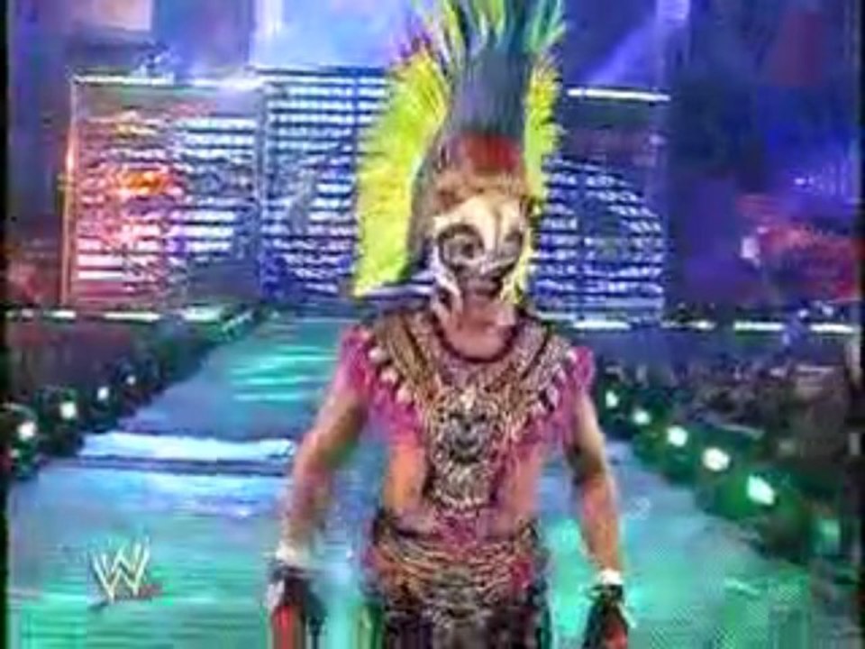 Kurt Angle vs Randy Orton vs Rey Mysterio (Part 1)