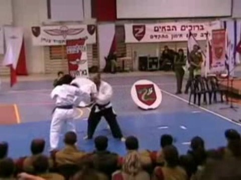 Krav Maga ( The Best Krav Maga Trainer! )