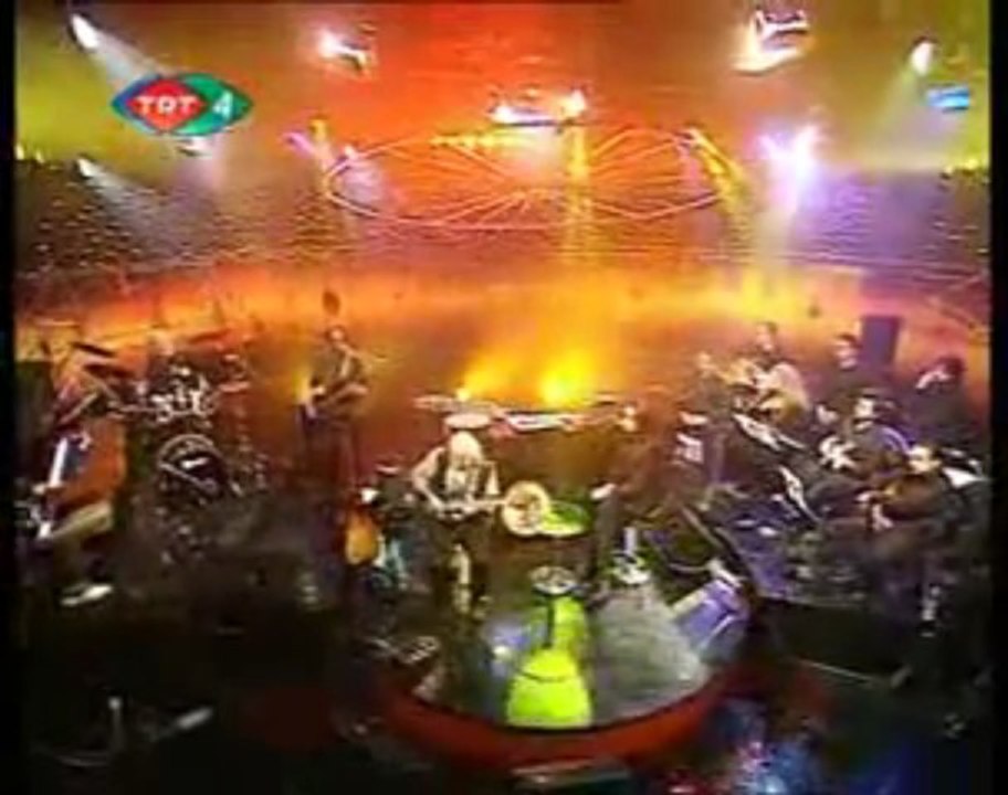 Moğollar - Bu Nasıl Dünya (www.turkcerock.net)