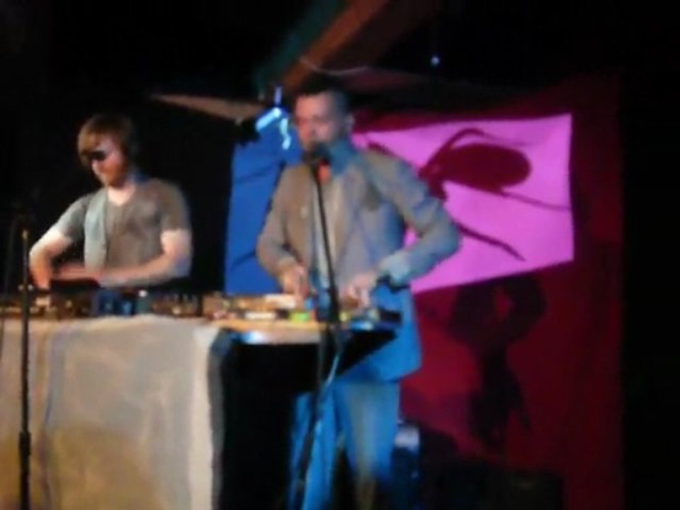 Themselves @ Baloard 26 10 2009 part1