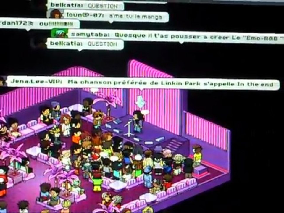 Jena Lee en tchat sur Habbo