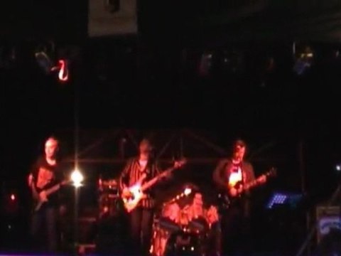 Money par Magical Mystery Band