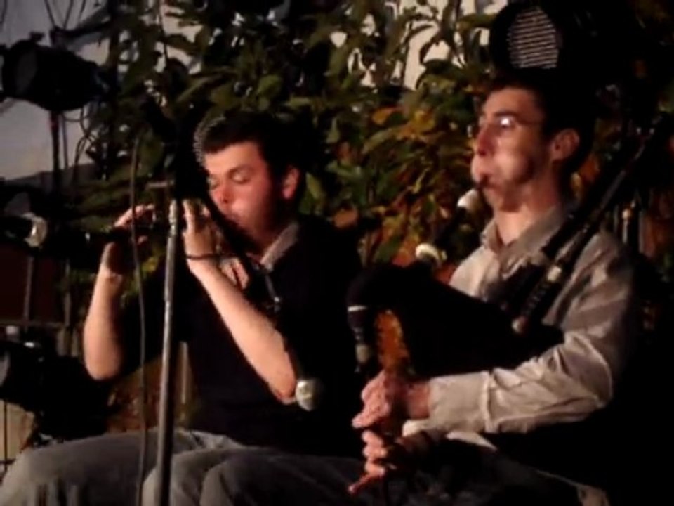 Bogue 2009 : concours bombarde/cornemuse écossaise