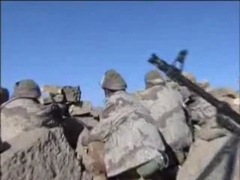 الجيش اليمني يواصل تطهير صعدة وسفيان من الحوثيين2