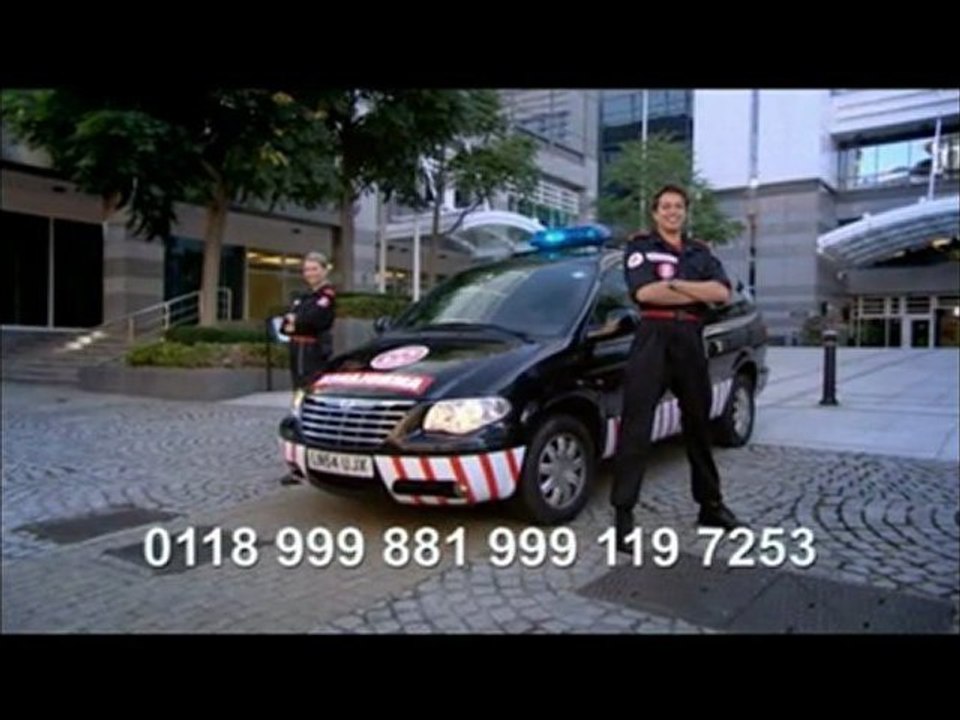 ***☆The IT Crowd☆*** - 0118 999 881 999 119 725 ...*3!*