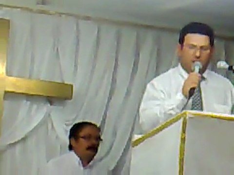 je chante un cantique qu'il dit ben ben ben