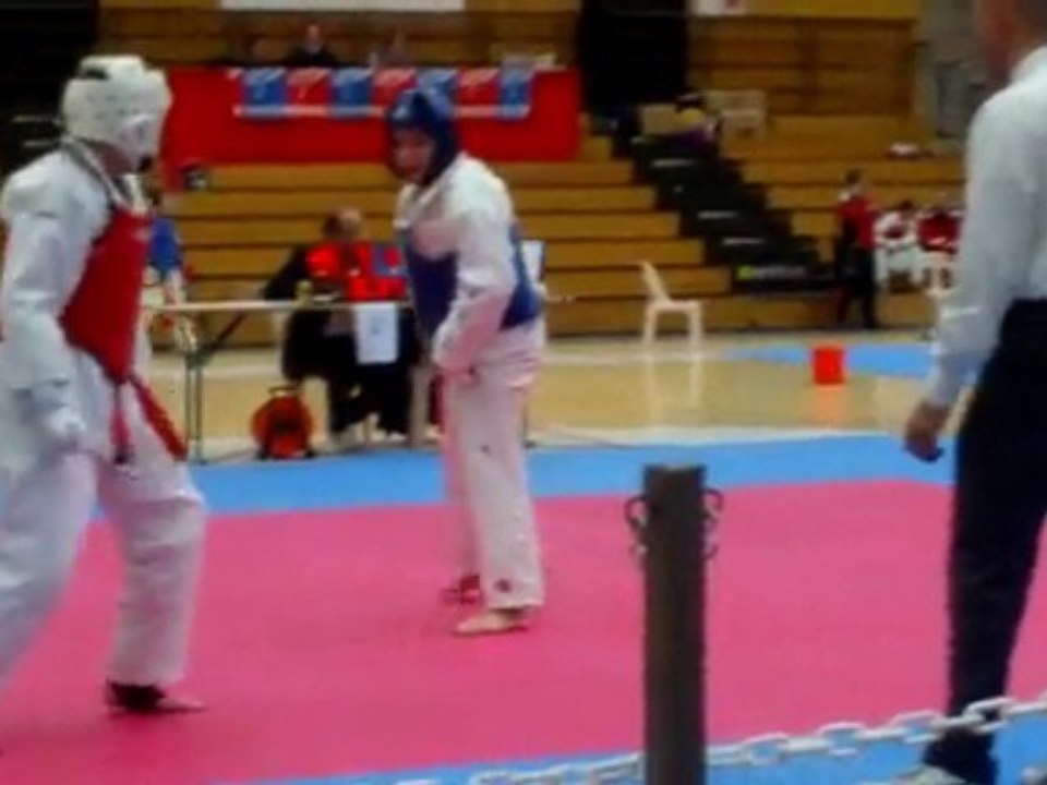 Jen - combat 2 - 3 rounds