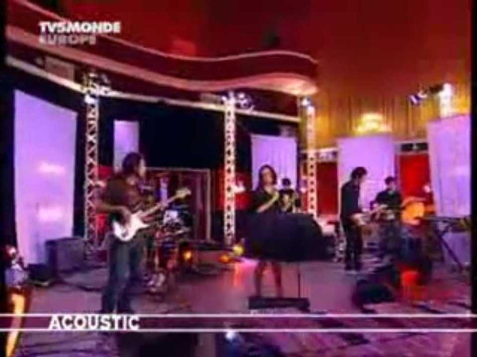 Alizée "Accoustic" TV5 j'en ai marre