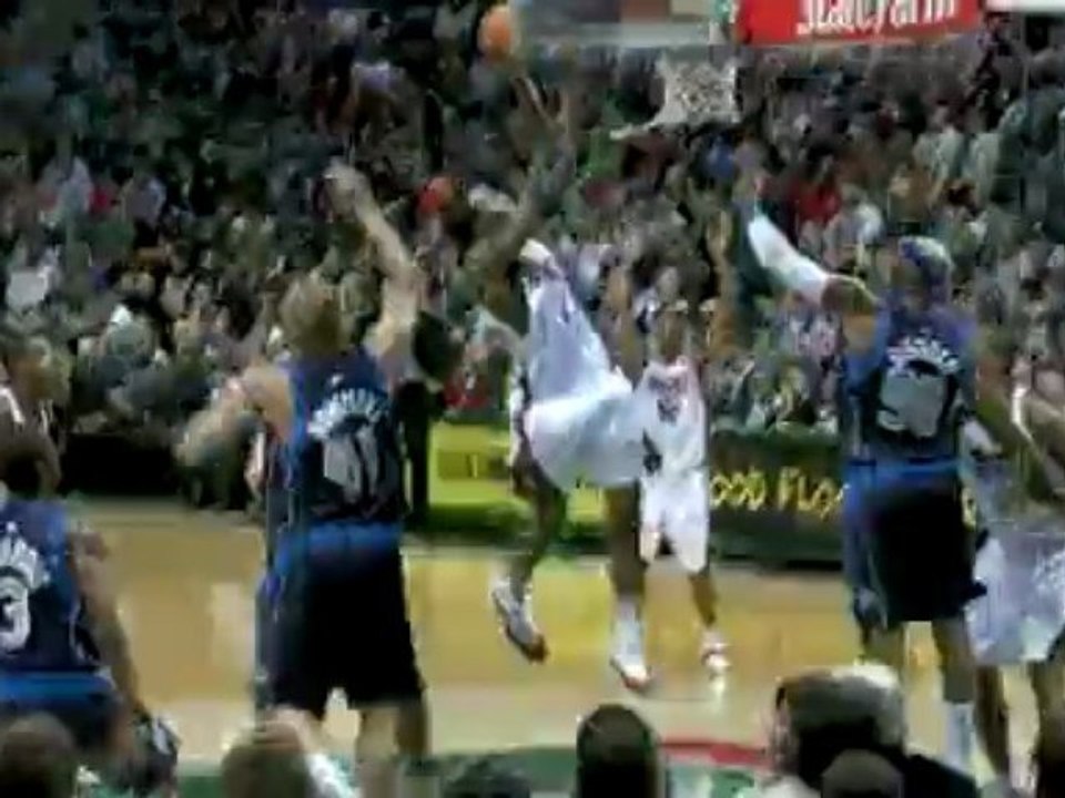 NBA Brandon Jennings has struggled tonight against the Dalla