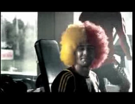 GSBonus Reklam Filmi, Emre Asik - Leo Franco