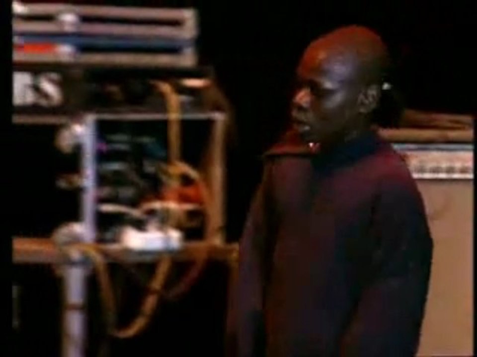 Ideal Jr (Kery James)  La vie est brutale