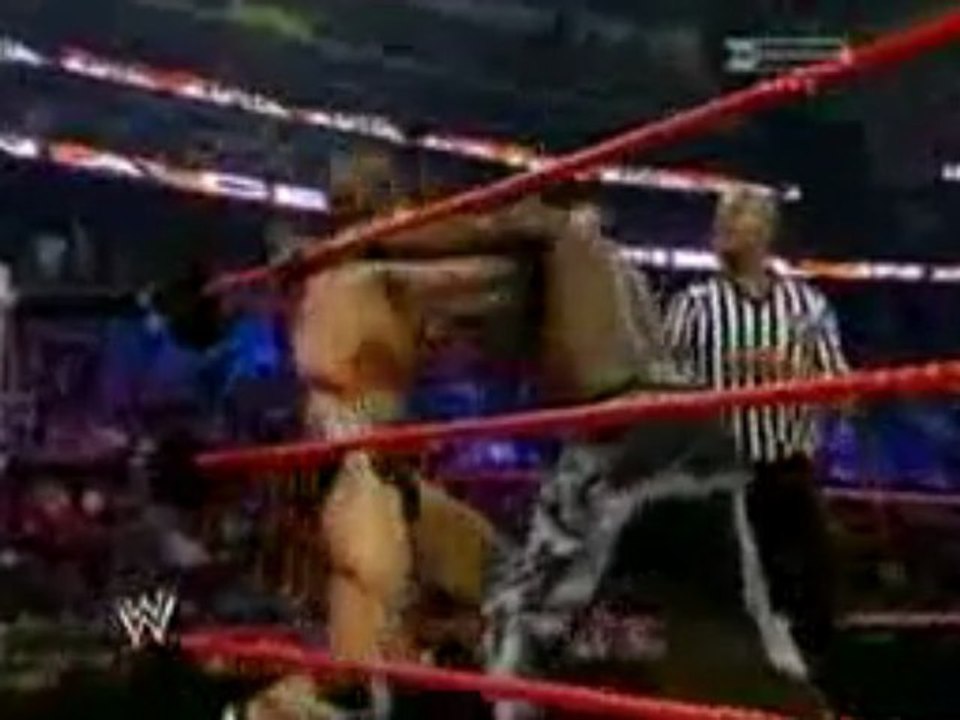 R-Truth vs Drew McIntyre