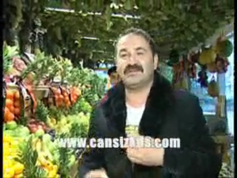 ŞAFAK SEZER: AĞACI ÇEKİP SANAT FİLMİ YAPIYORUM DİYORLAR..