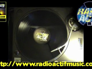 RAM011 - Fred De F - Minimal Game