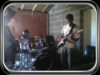 noseltros, ca sature meme bcp mais ca reste la noseltros