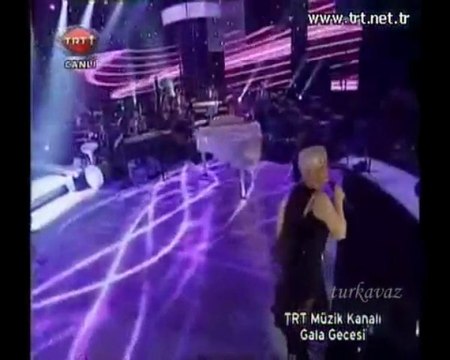 Sezen Aksu İzmirin kızları TRT GALA