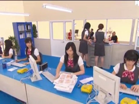 Berryz Koubou - MADAYADE (OL Ver.)