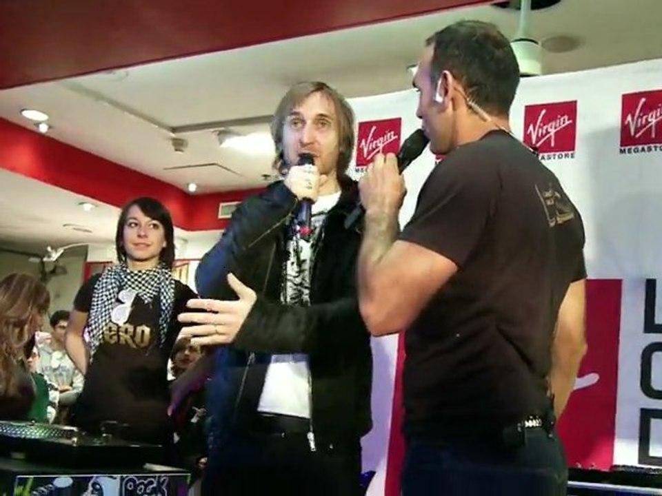 Lancement DJ Hero by David Guetta Paris 2009