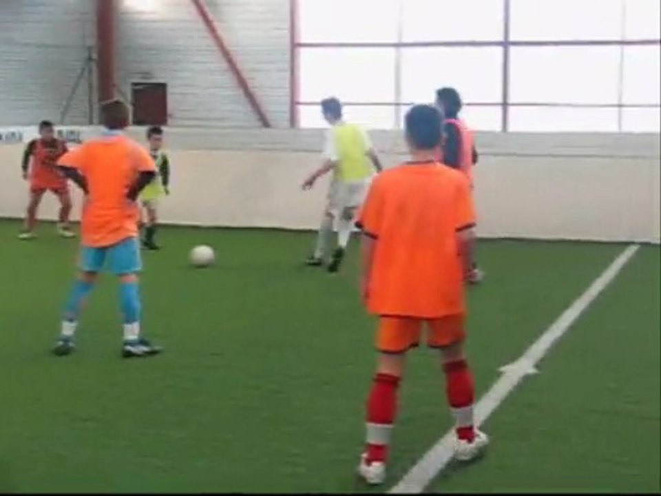 Stage de foot indoor Sport Action Jeunesse