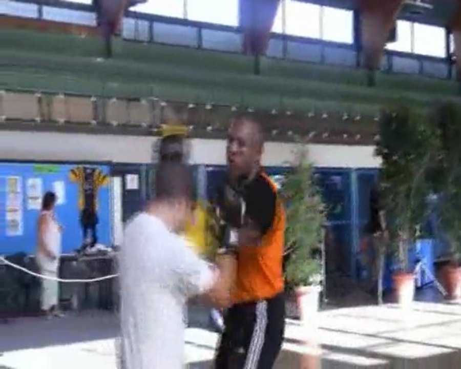 forum des sports septembre 2009 Ricky vs Marvelous